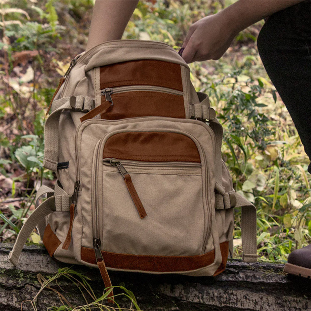 Fox Outdoor Retro Londoner Commuter Daypack