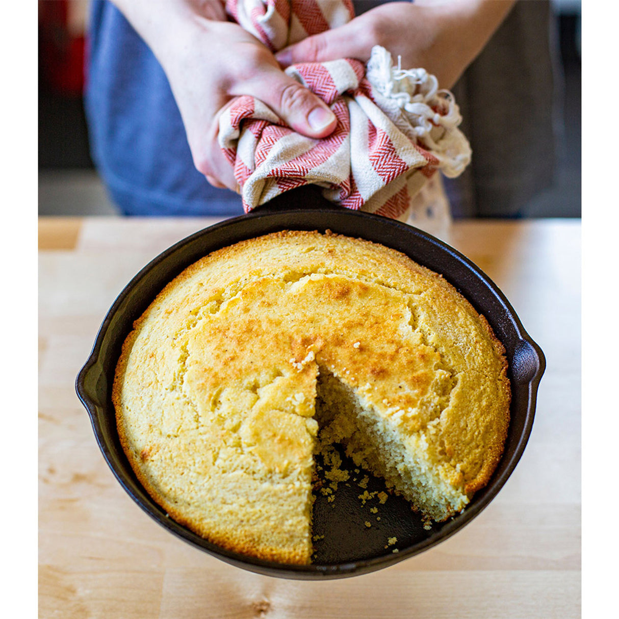 Lodge 9 Inch Cast Iron Skillet