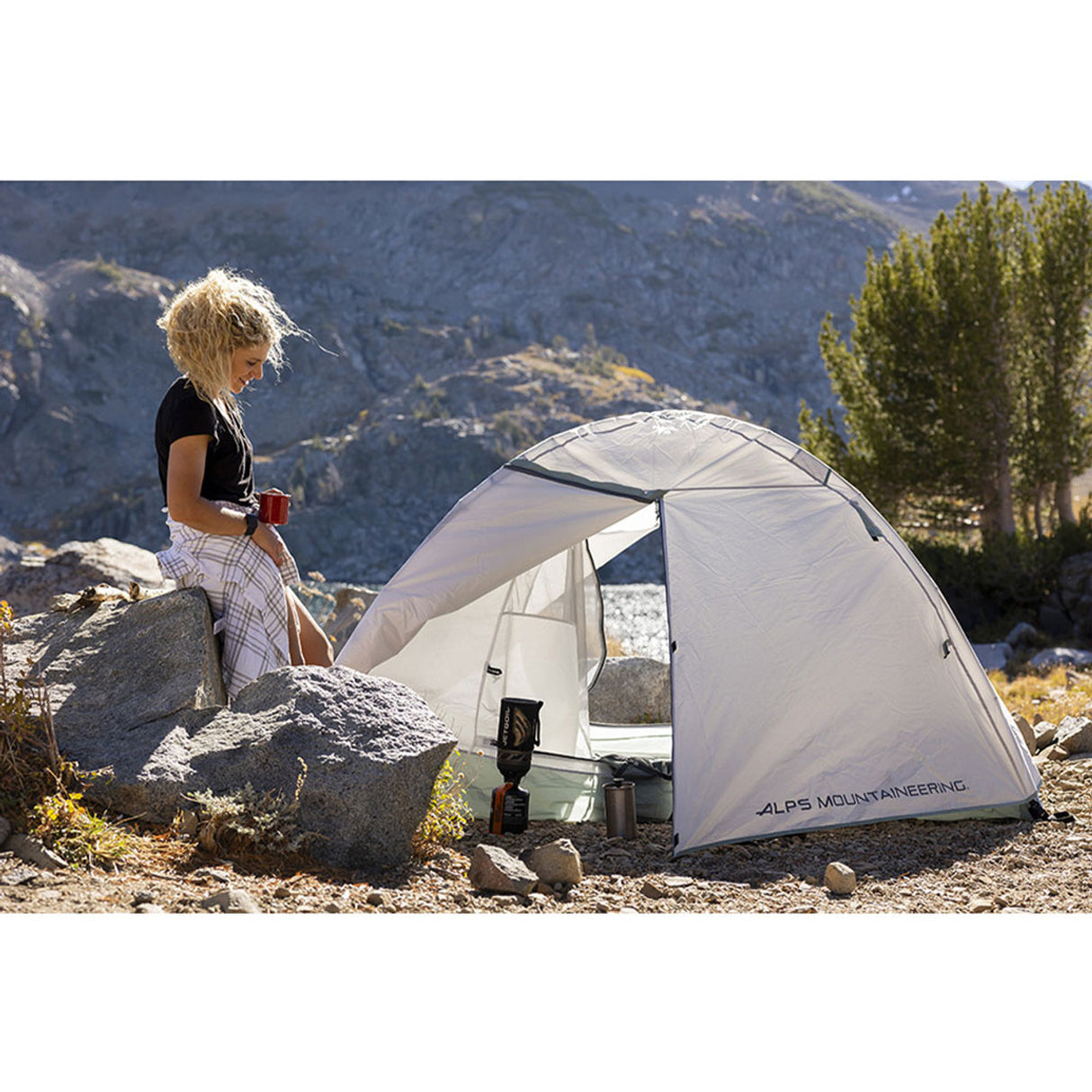 ALPS Mountaineering Felis 4-Person Tent