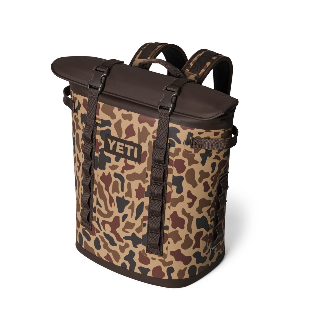 YETI Hopper M20 Backpack Soft Cooler - Wetlands Camo